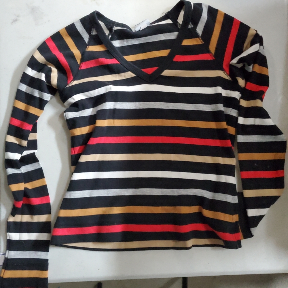Aesthetic Crop Ling Sleeve NEW